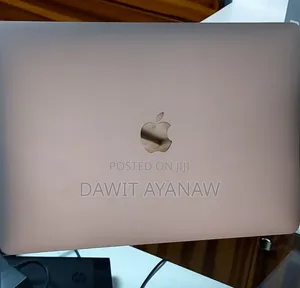 New Laptop Apple MacBook Pro M1 8GB Apple M1 SSD 256GB