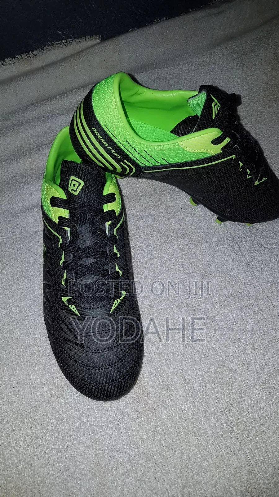 Dream Pairs Men's Football Shoes