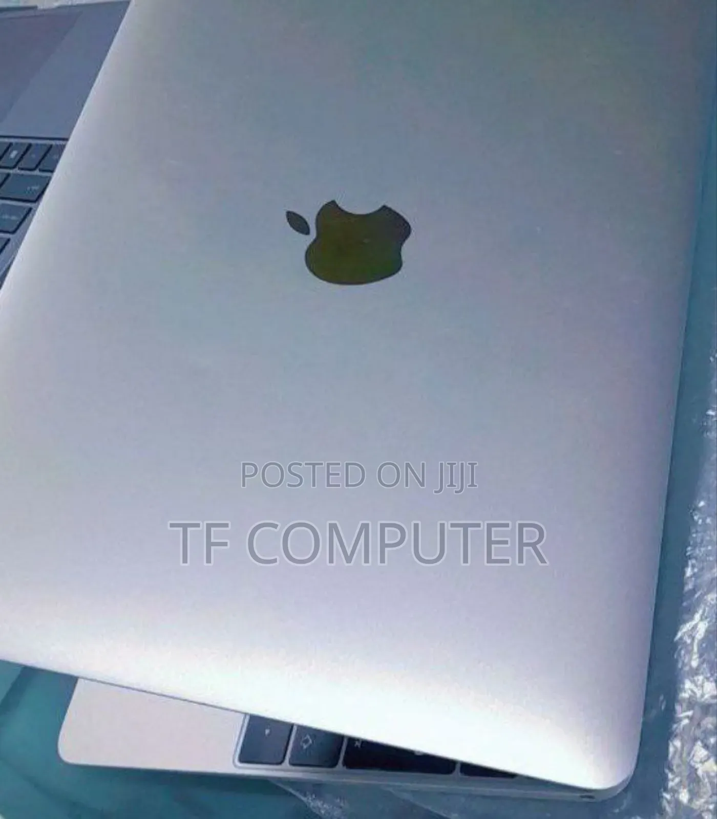 New Laptop Apple MacBook Air 2015 8GB Intel Core M SSD 512GB