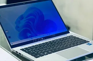 New Laptop HP EliteBook 830 G8 16GB Intel Core I7 SSD 512GB