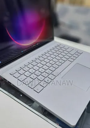 New Laptop Microsoft Surface Book 3 16GB Intel Core I7 SSD 256GB