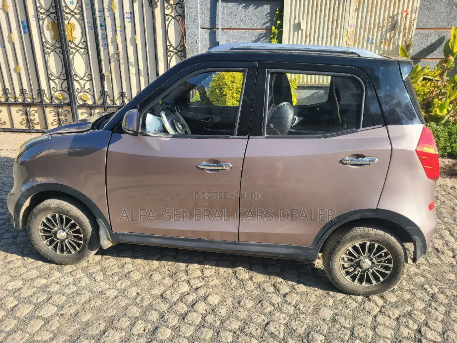 New Geely Azkarra 2024 Gold