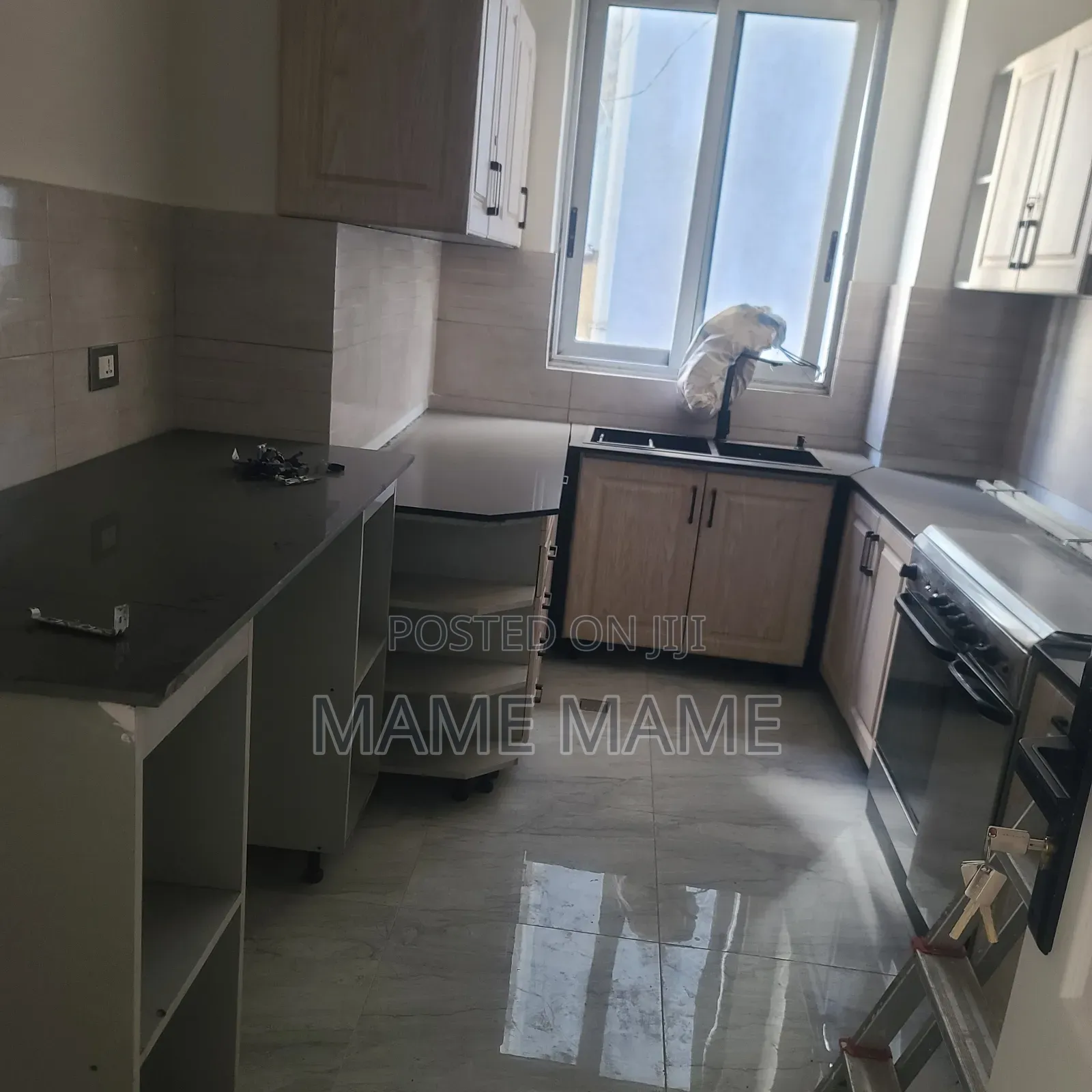 3bdrm Apartment in Addis Abeba, Kirkos for rent