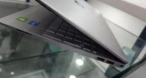 New Laptop HP Stream Notebook 16GB Intel Core I5 SSD 512GB