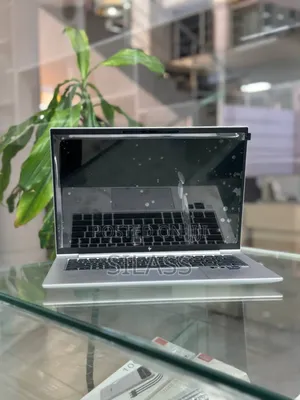 New Laptop HP Stream Notebook 8GB Intel Core I7 SSD 512GB