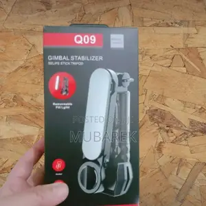 Photo - Gimbal Q09 Gentle: Perfect for Selfies and Group Shots