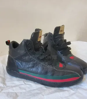 Gucci Shoe (Original ) Directly From Usa, Second Hand