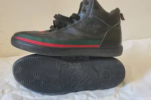 Gucci Shoe (Original ) Directly From Usa, Second Hand