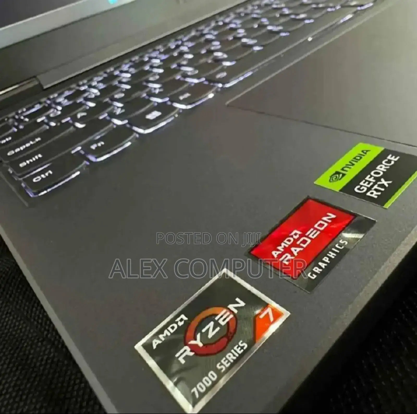 New Laptop Lenovo Legion 5 16GB AMD Ryzen 7 SSD 1T