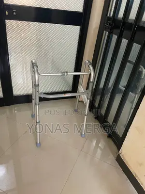 Photo - Walker°屆walker|¥Walker–Height Adjustable 4 Legged Rollator