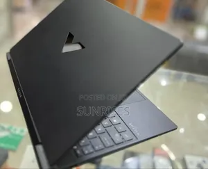 New Laptop HP Victus 15 16GB Intel Core I7 SSD 512GB