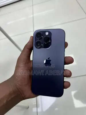 Photo - Apple iPhone 14 Pro 128 GB Purple