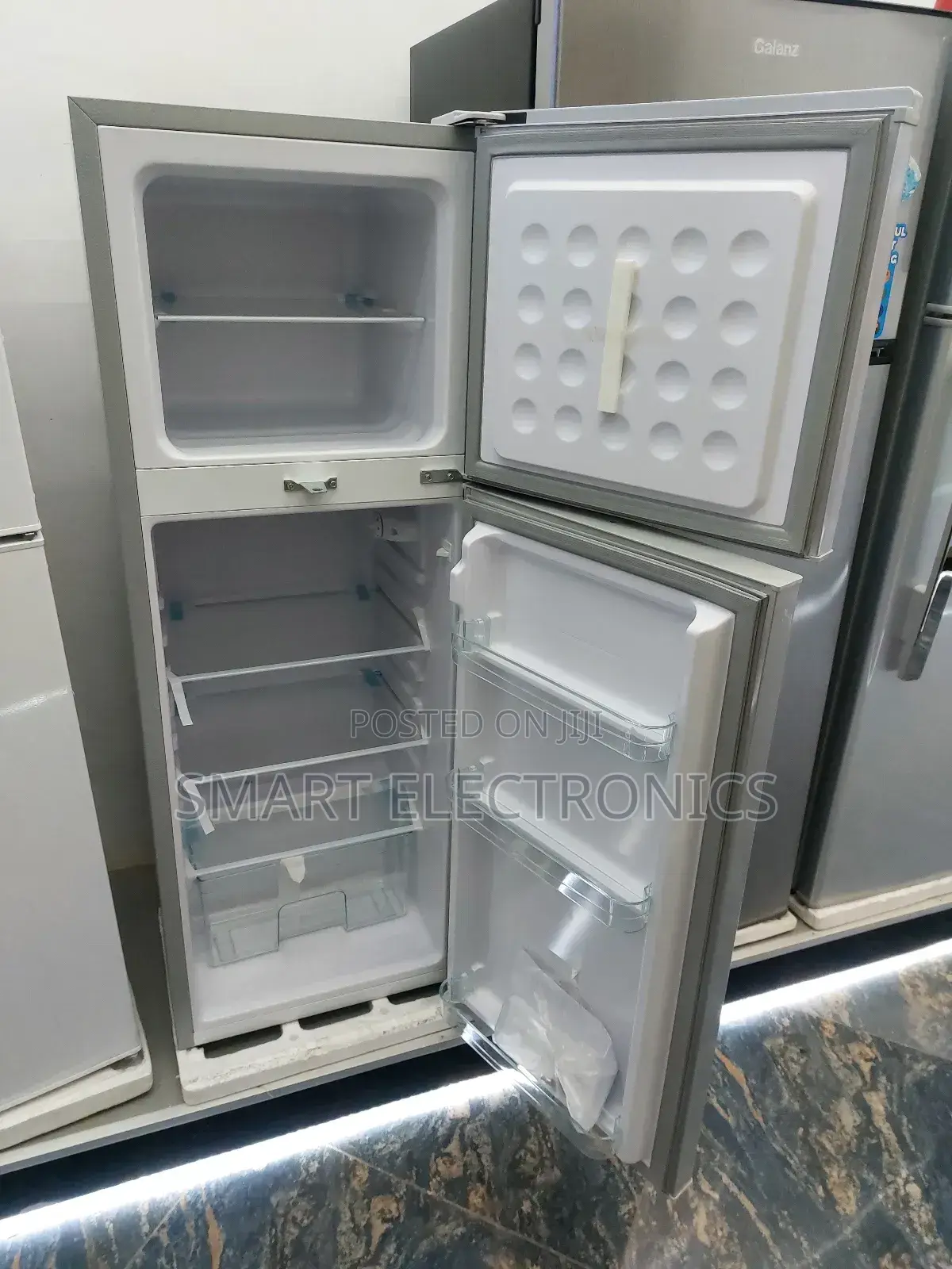 Sakon Refrigerator 250l