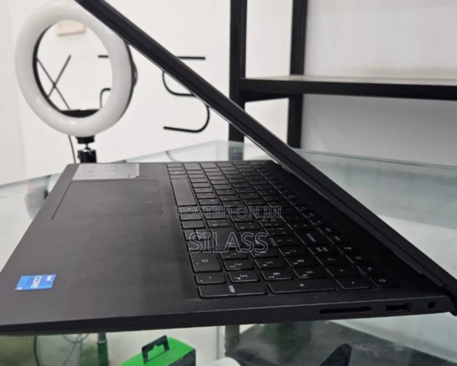 New Laptop Dell Inspiron 15 8GB Intel Core I5 SSD 512GB