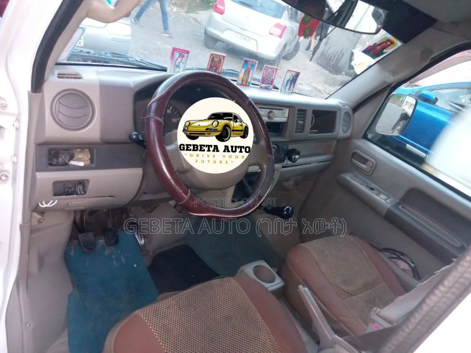 Suzuki Every Wagon 2011 White