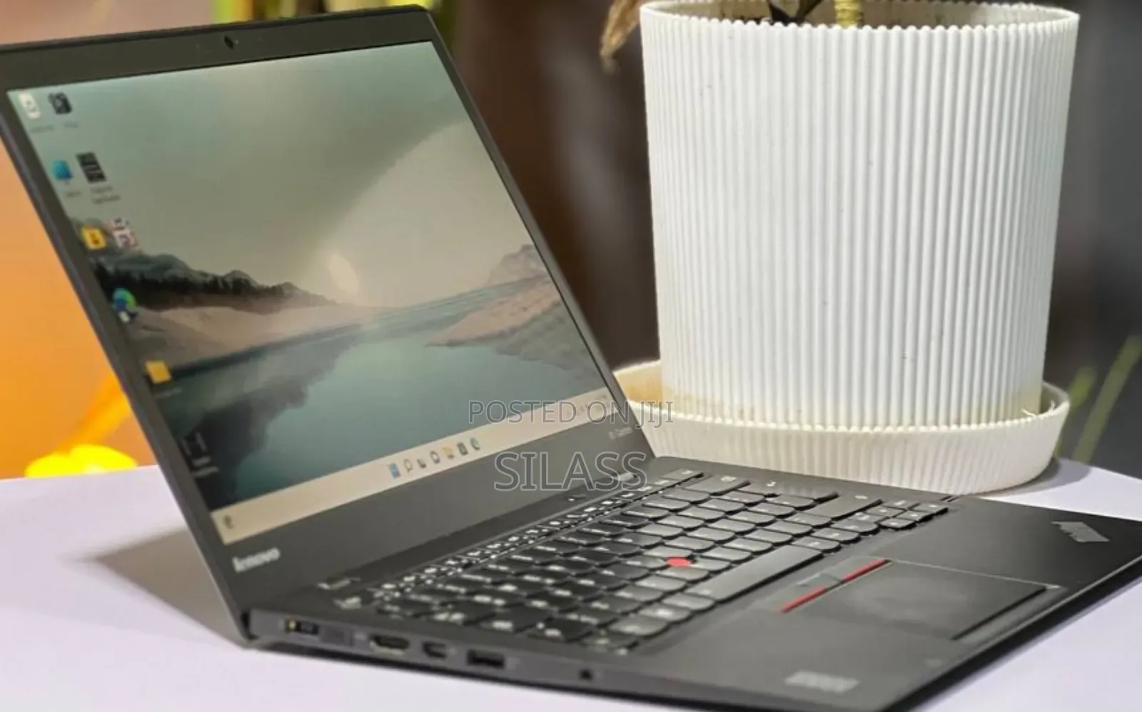 New Laptop Lenovo ThinkPad X1 Carbon 8GB Intel Core I7 SSD 256GB