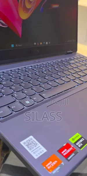 New Laptop Lenovo Legion 5 16GB AMD Ryzen 9 SSD 1T