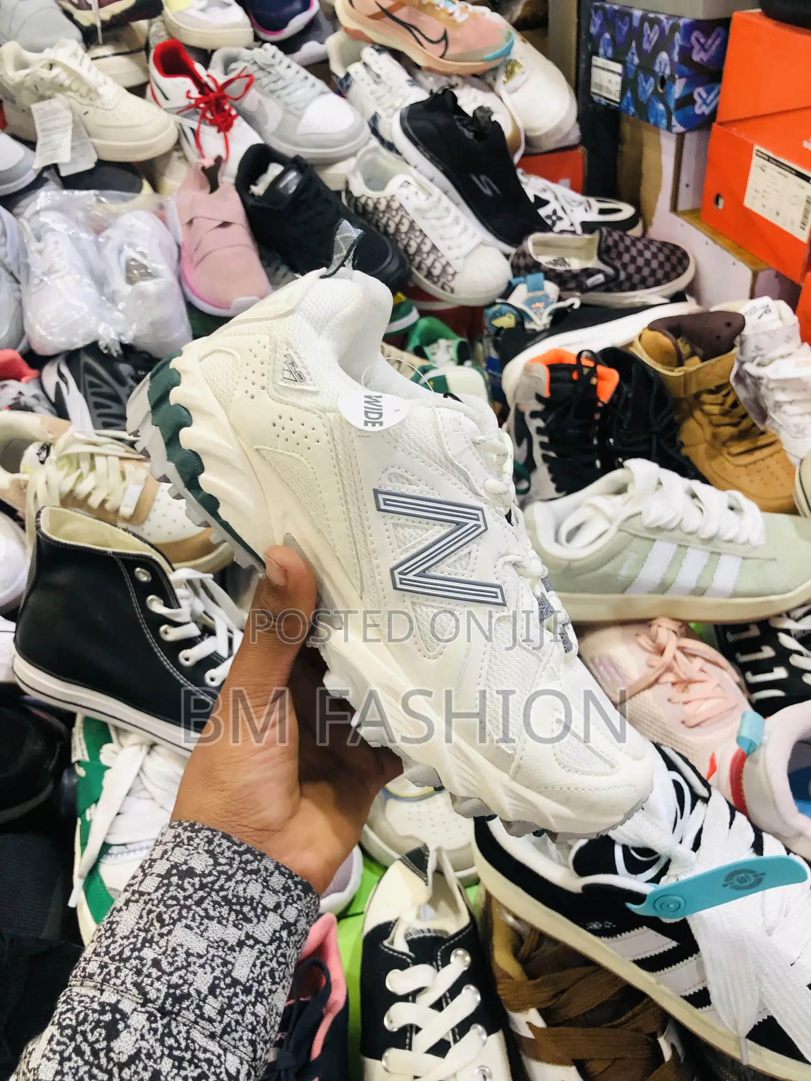 New Balance 610 Angora