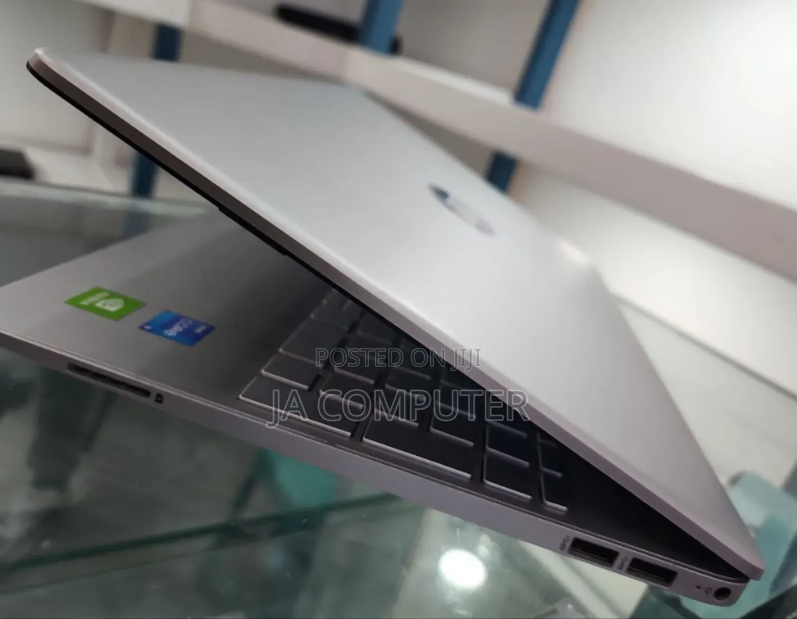 New Laptop HP Stream Notebook 16GB Intel Core I5 SSD 512GB