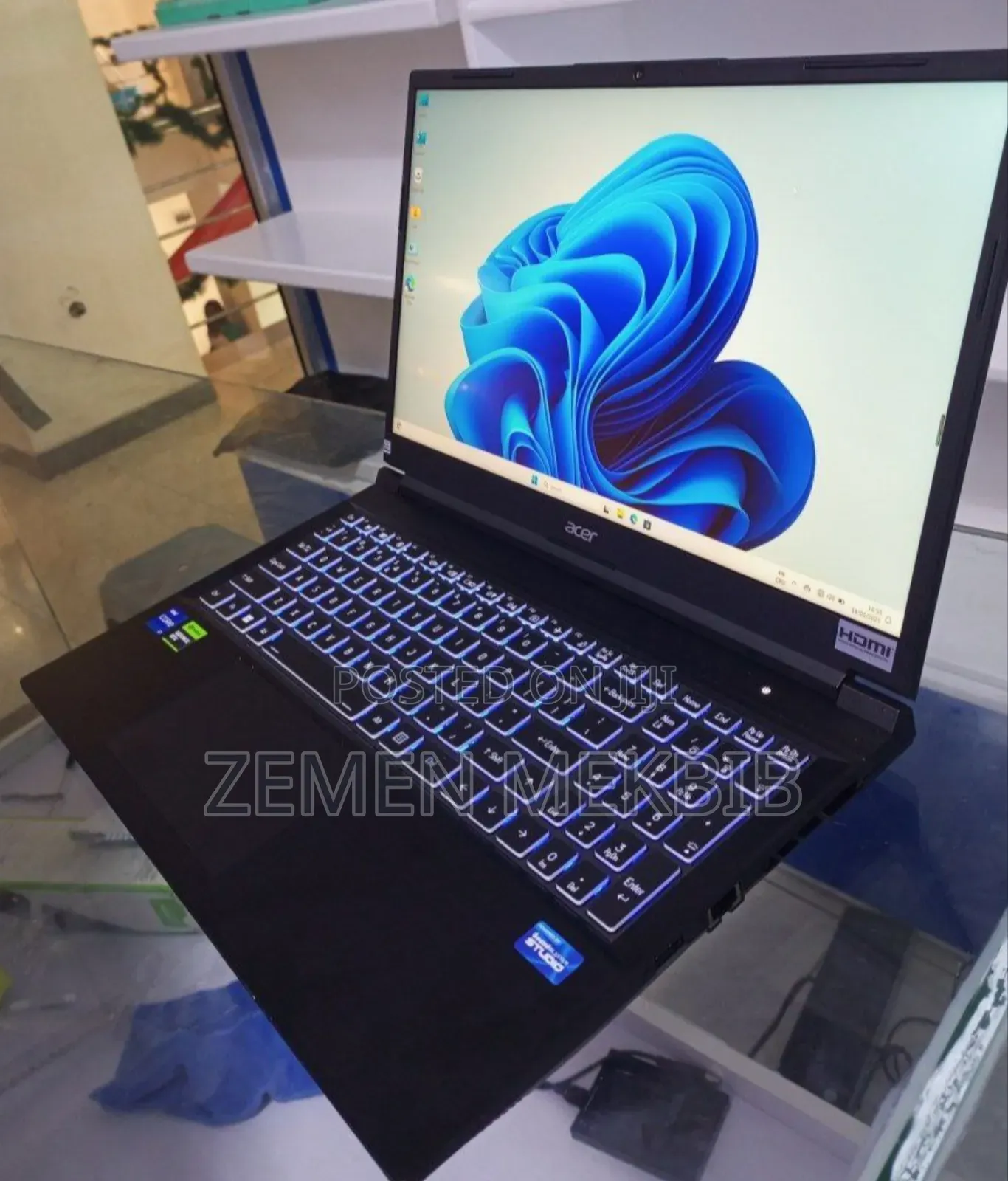 New Laptop Asus ROG Strix G15 16GB Intel Core I7 SSD 1T