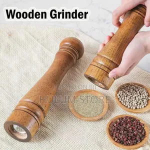 Wooden Pepper Grinder