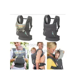 Photo - ወደ ኋላም ለማዘል የሚመች Baby Carrier (ባለ ኮፍያ)