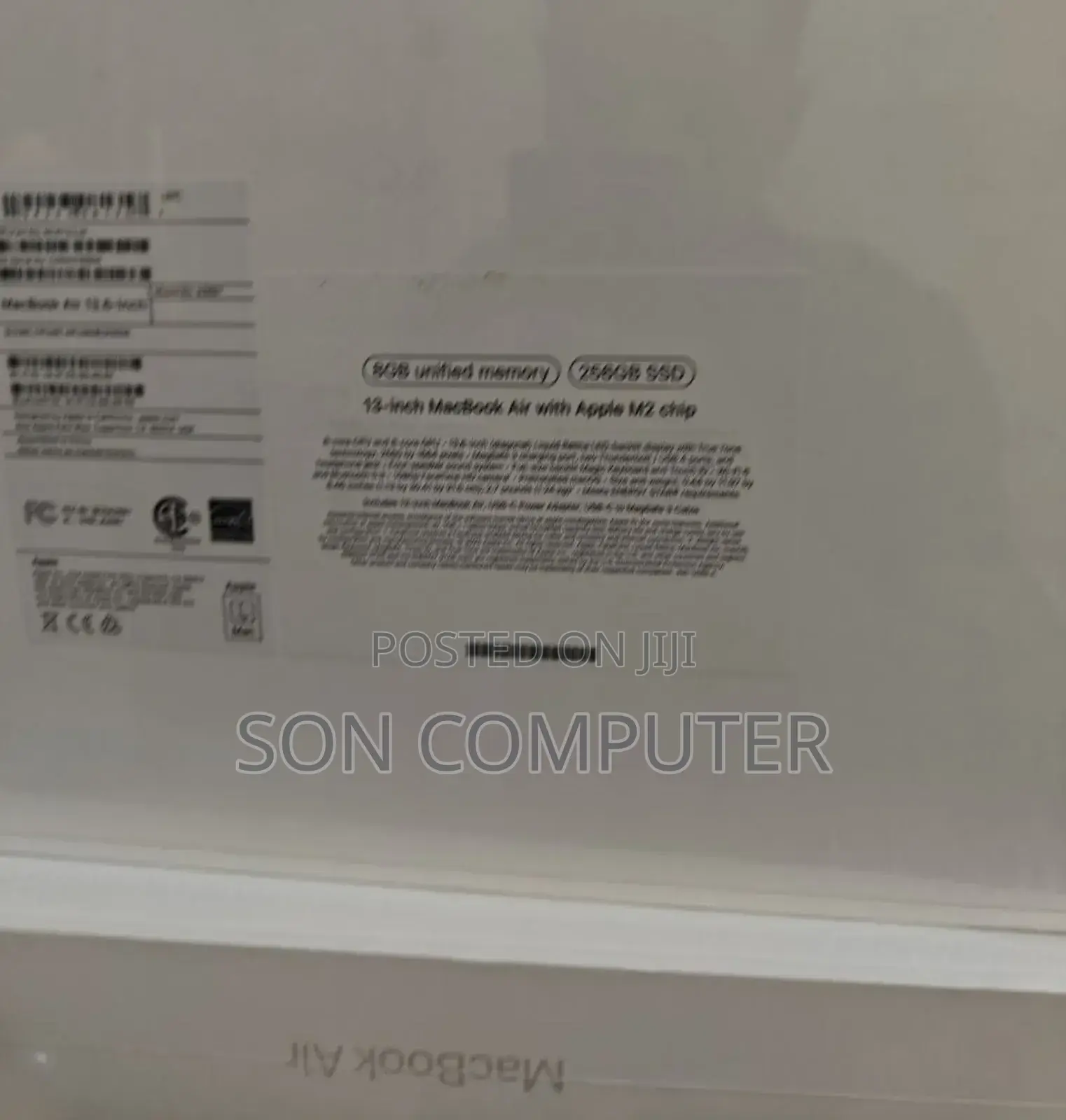 New Laptop Apple MacBook Air 2022 M2 8GB Intel Core I9 SSD 512GB