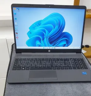 Photo - Laptop HP 250 G8 16GB Intel Core I5 HDD 1T
