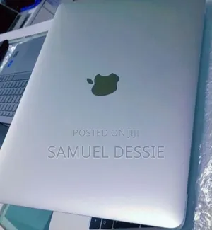 New Laptop Apple MacBook Air 2015 8GB Intel Core M SSD 512GB