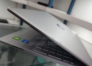 New Laptop HP Stream Notebook 8GB Intel Core I5 SSD 512GB