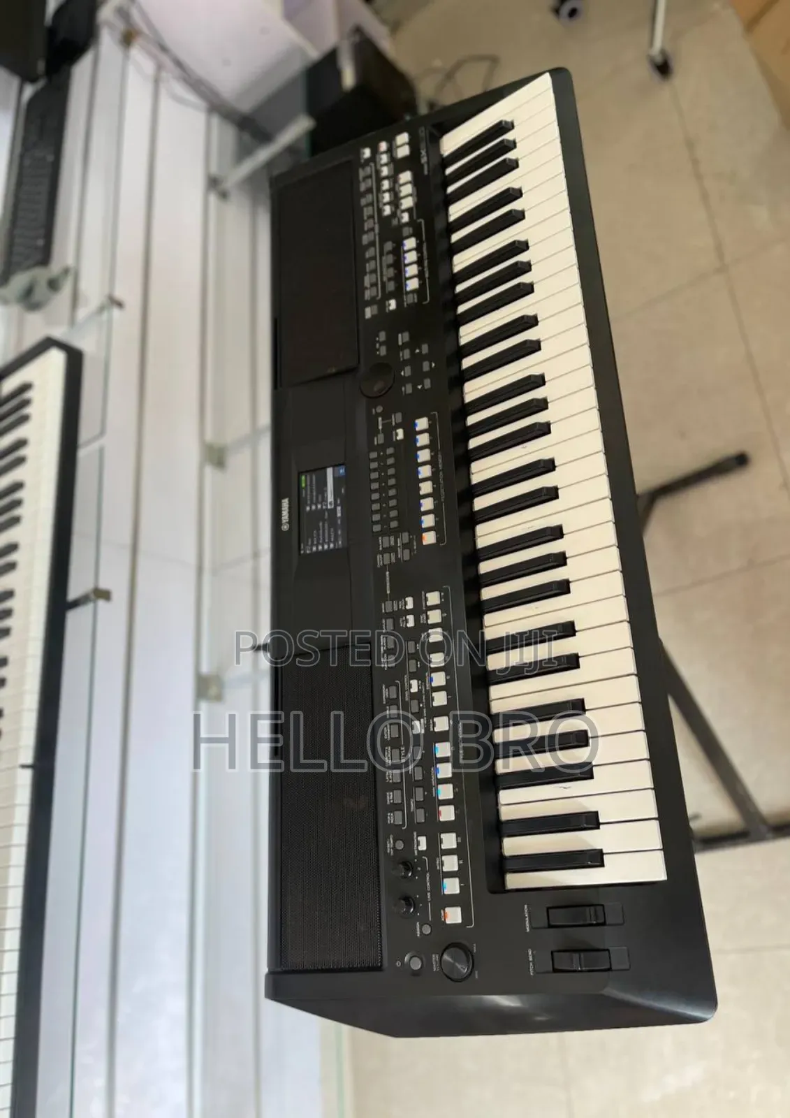 Keyboard Yamaha PSR Sx600