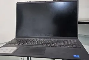 New Laptop Dell Inspiron 15 8GB Intel Core I5 SSD 512GB