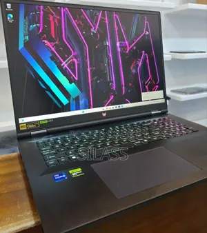 New Laptop Acer Predator Helios 18 PH18-71 16GB Intel Core I7 SSD 1T