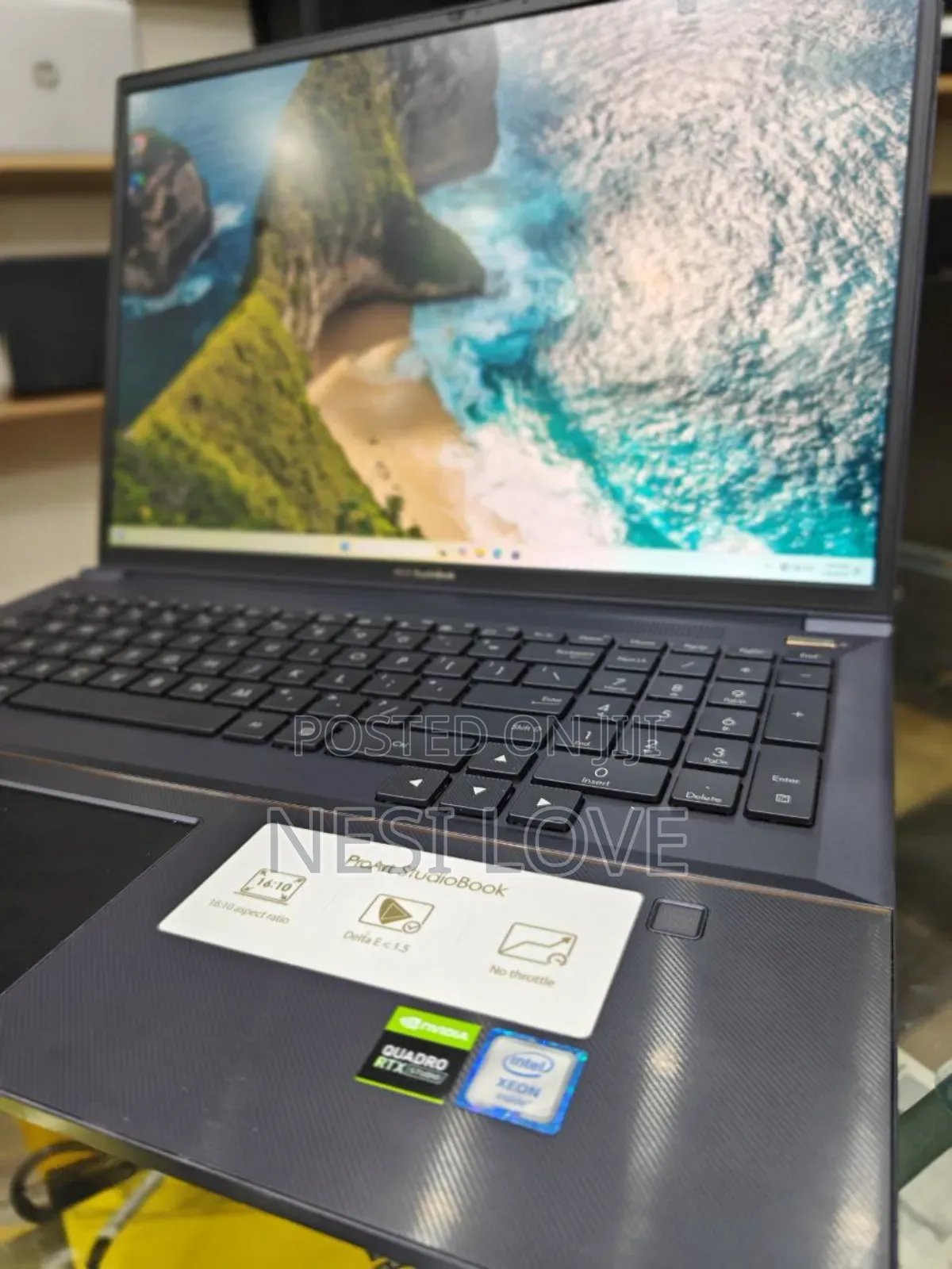 New Laptop Asus 64GB Intel Xeon SSD 3T