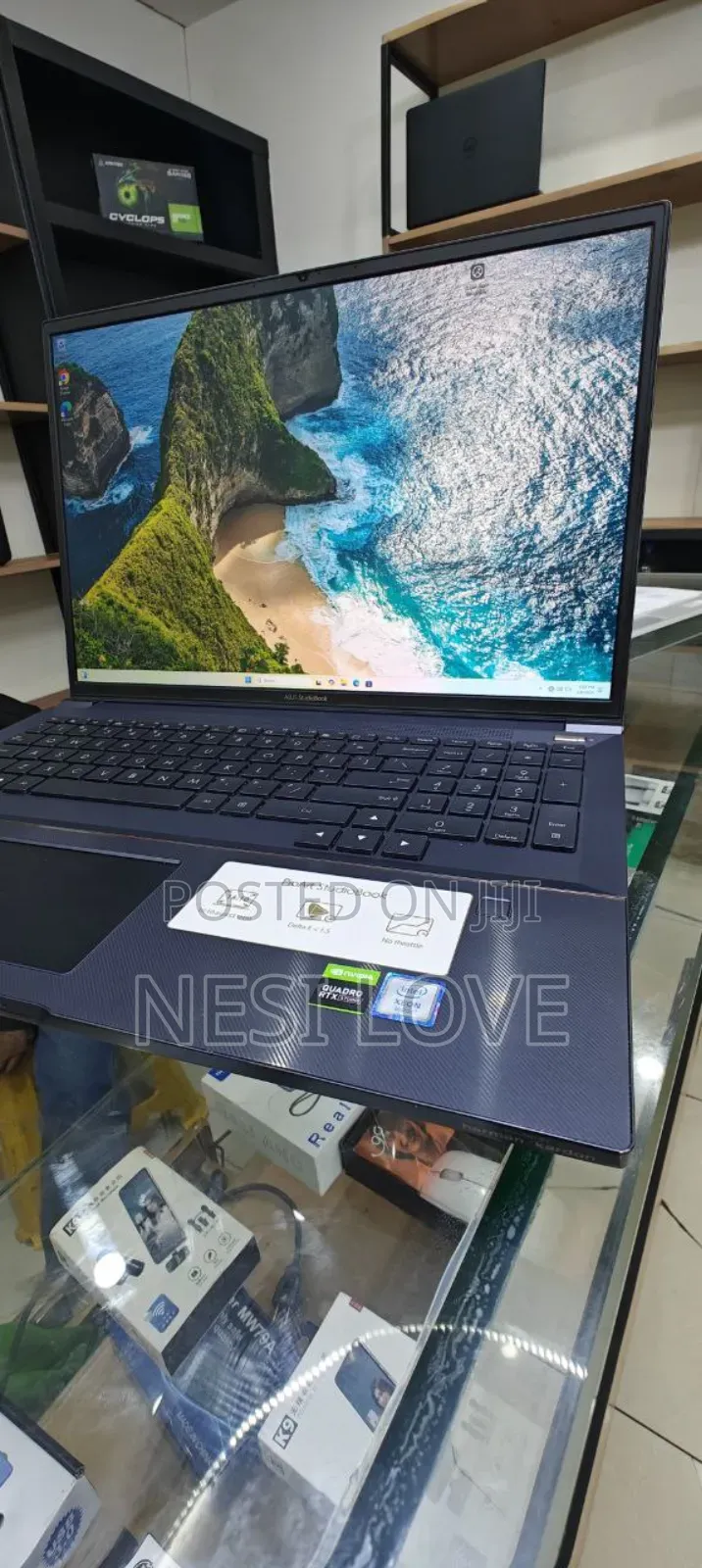 New Laptop Asus 64GB Intel Xeon SSD 3T