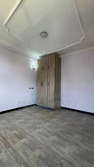 3bdrm Condo in አራባ ዘጣኝ(49), Bole for sale