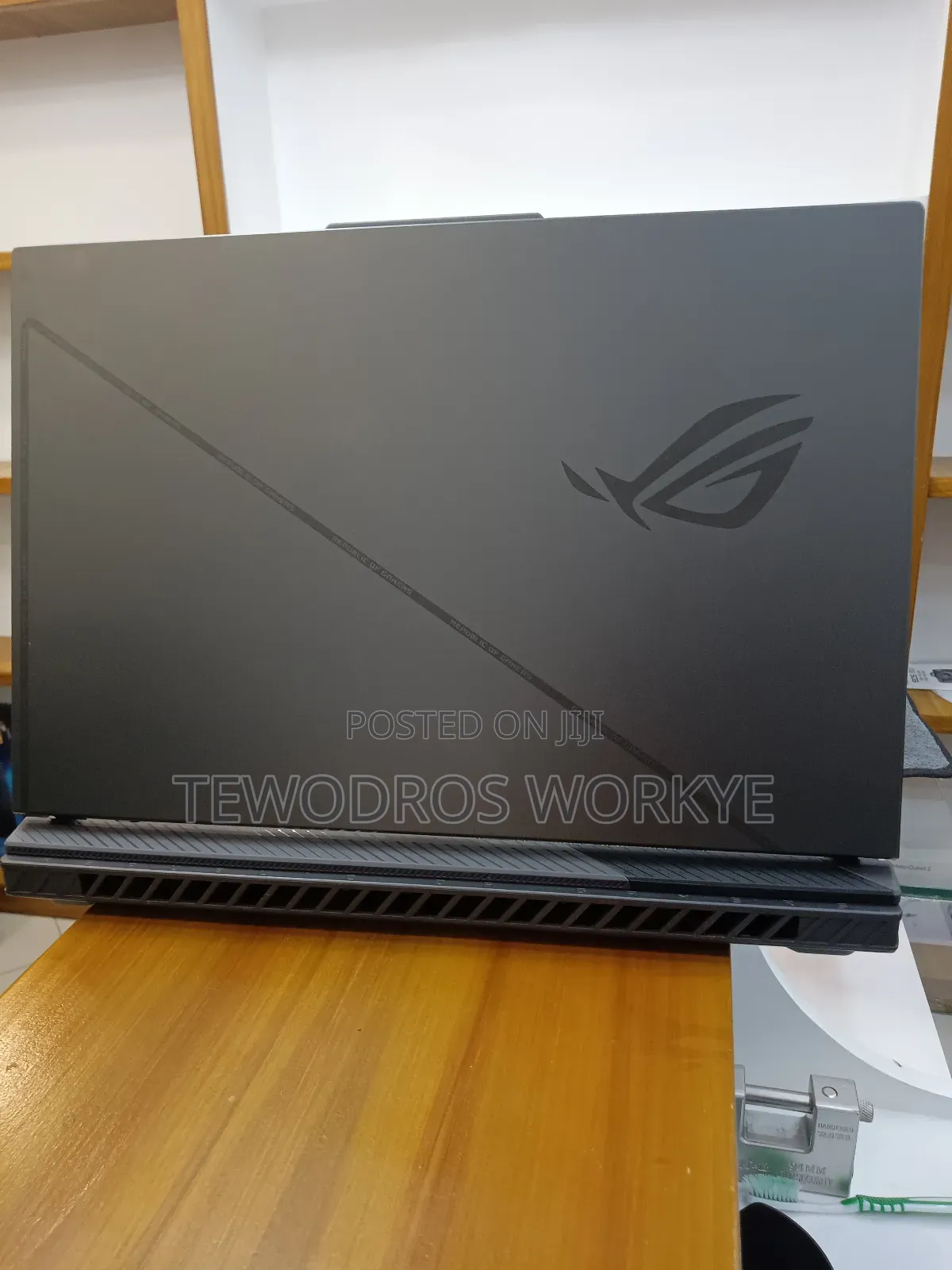 New Laptop Asus ROG Strix G16 G614 16GB Intel Core I7 SSD 1T