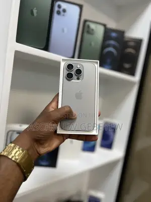 Photo - Apple iPhone 15 Pro 128 GB Gray