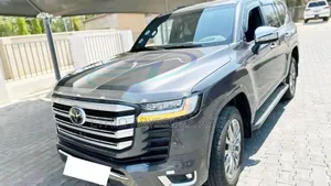 New Land Cruiser VX for Rent