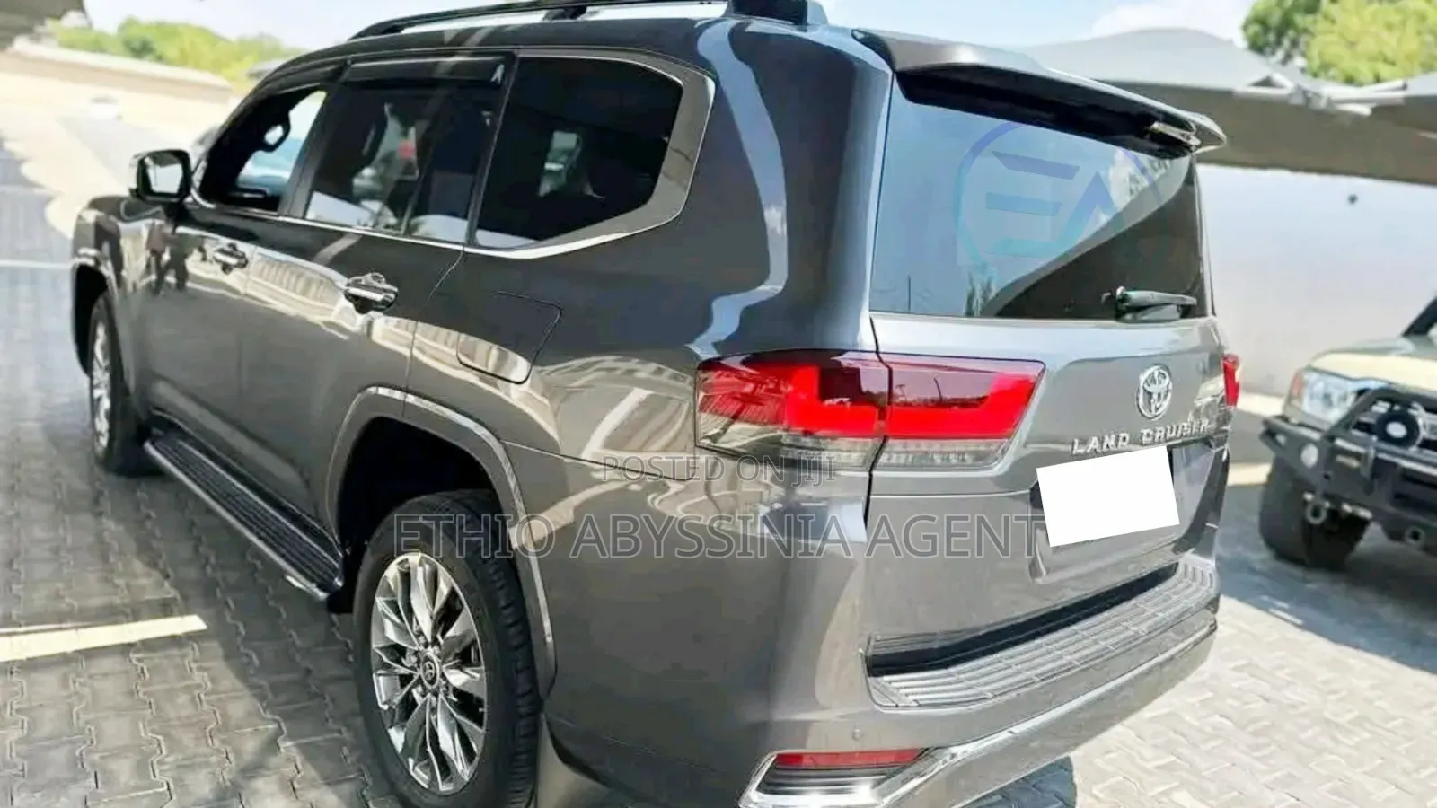 New Land Cruiser VX for Rent