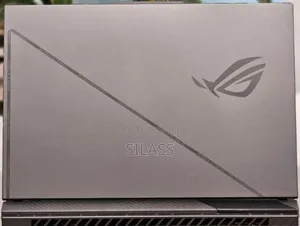 New Laptop Asus ROG Strix G15 32GB Intel Core I9 SSD 1T