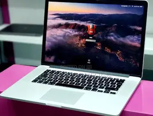 New Laptop Apple MacBook Pro 2015 16GB Intel Core I7 SSD 512GB