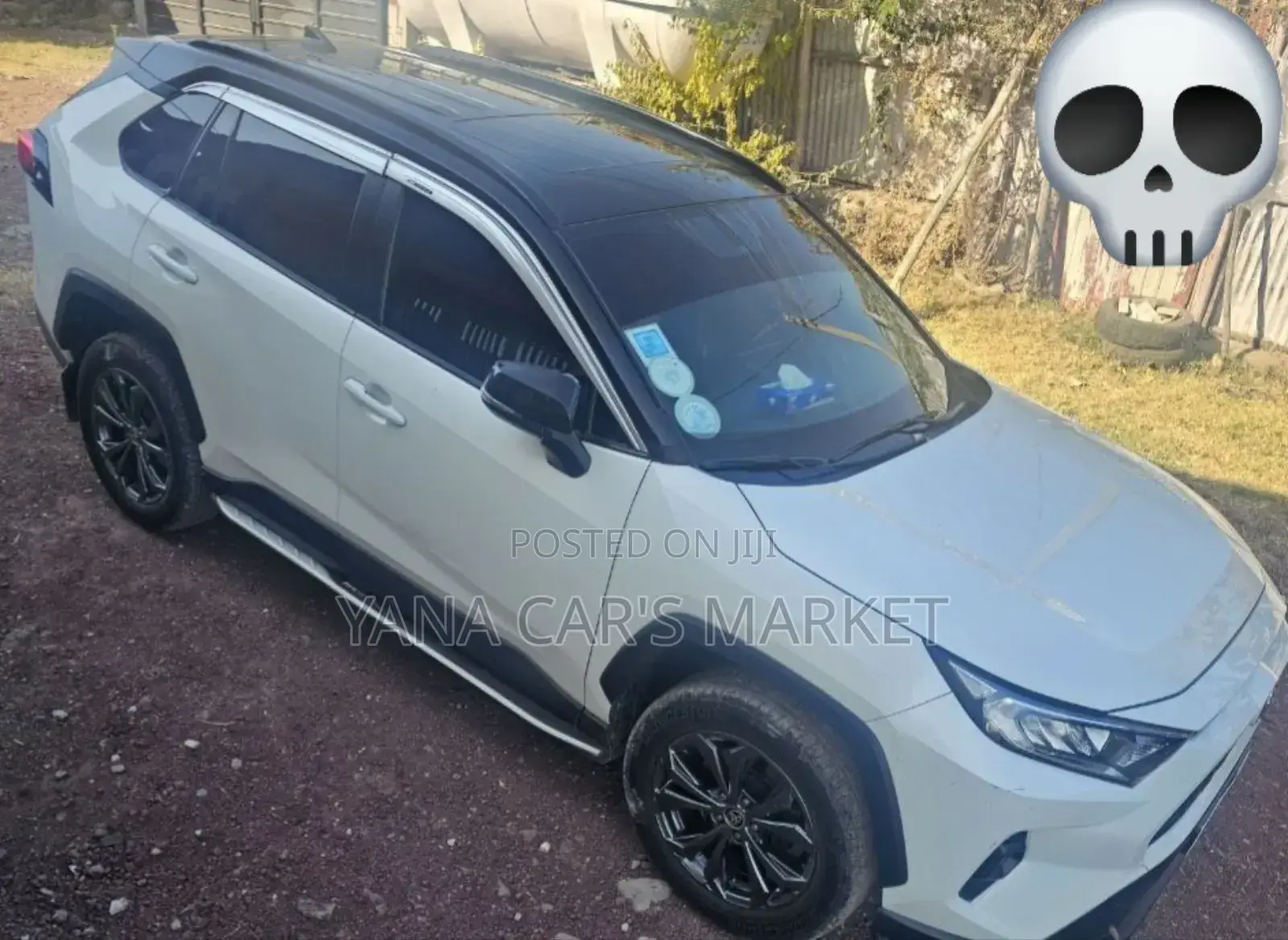 Toyota RAV4 2022 White