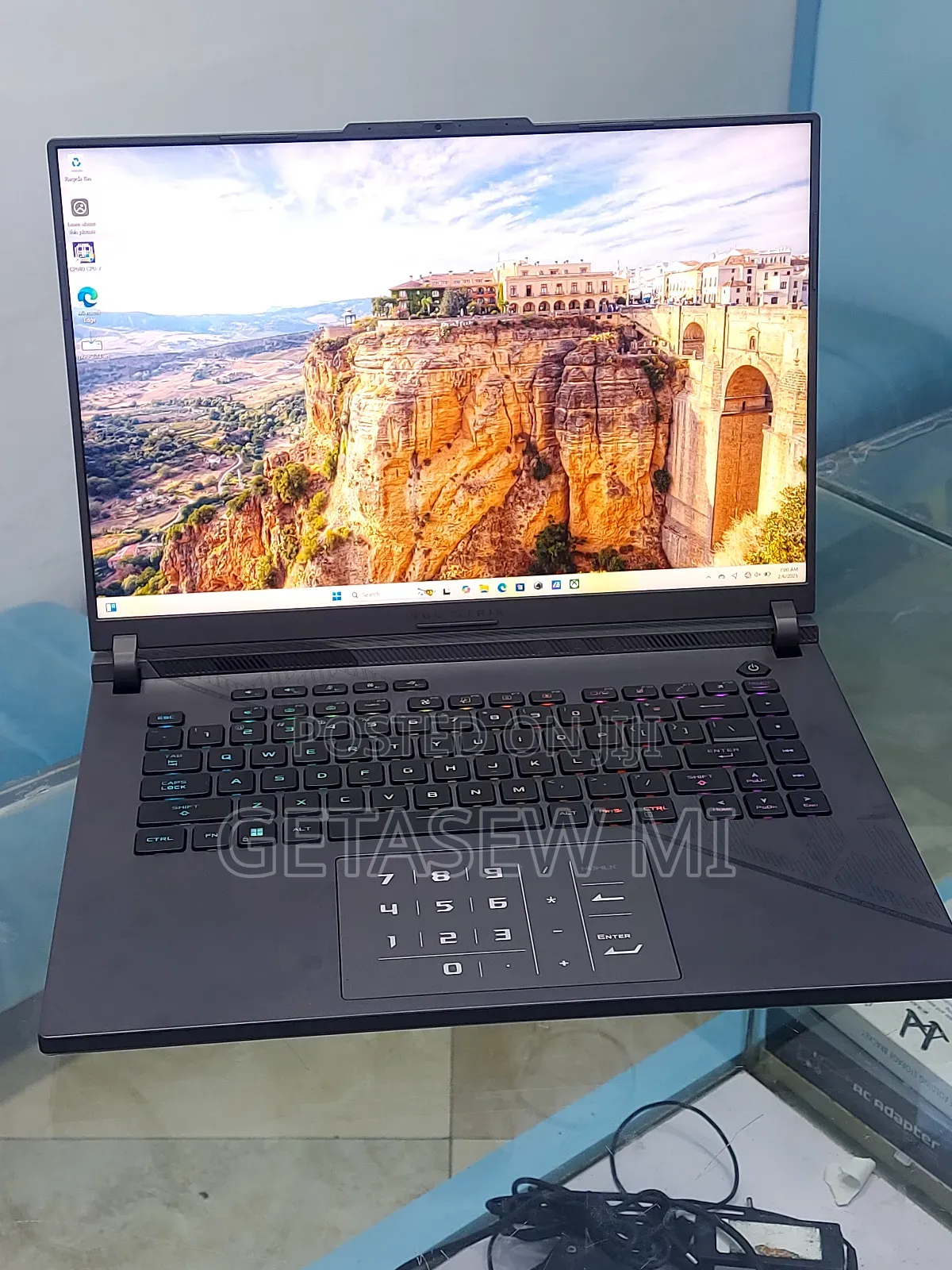 New Laptop Asus ROG Strix G15 32GB Intel Core I9 SSD 1T
