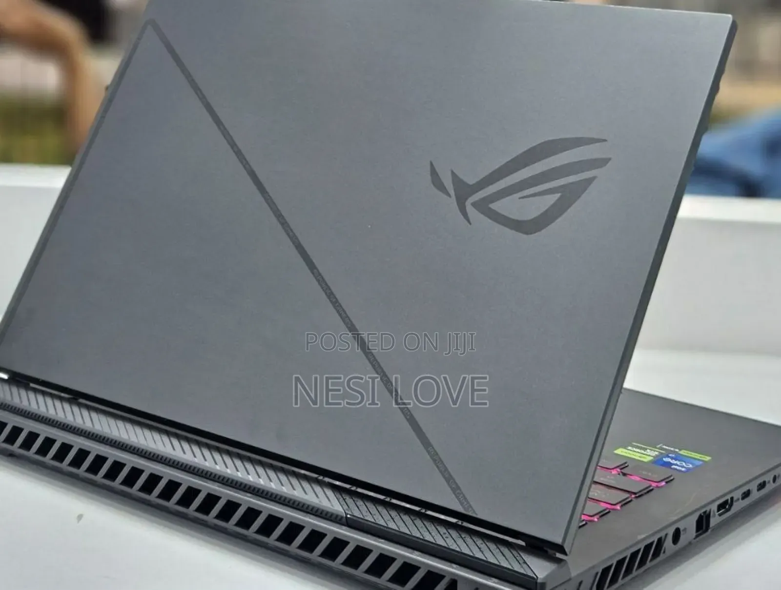 New Laptop Asus ROG GX800VH 32GB Intel Core i9 SSD 1T