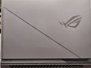 New Laptop Asus ROG GX800VH 32GB Intel Core i9 SSD 1T