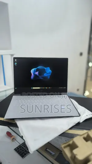 Photo - New Laptop HP Victus 16 16GB Intel Core I7 SSD 1T