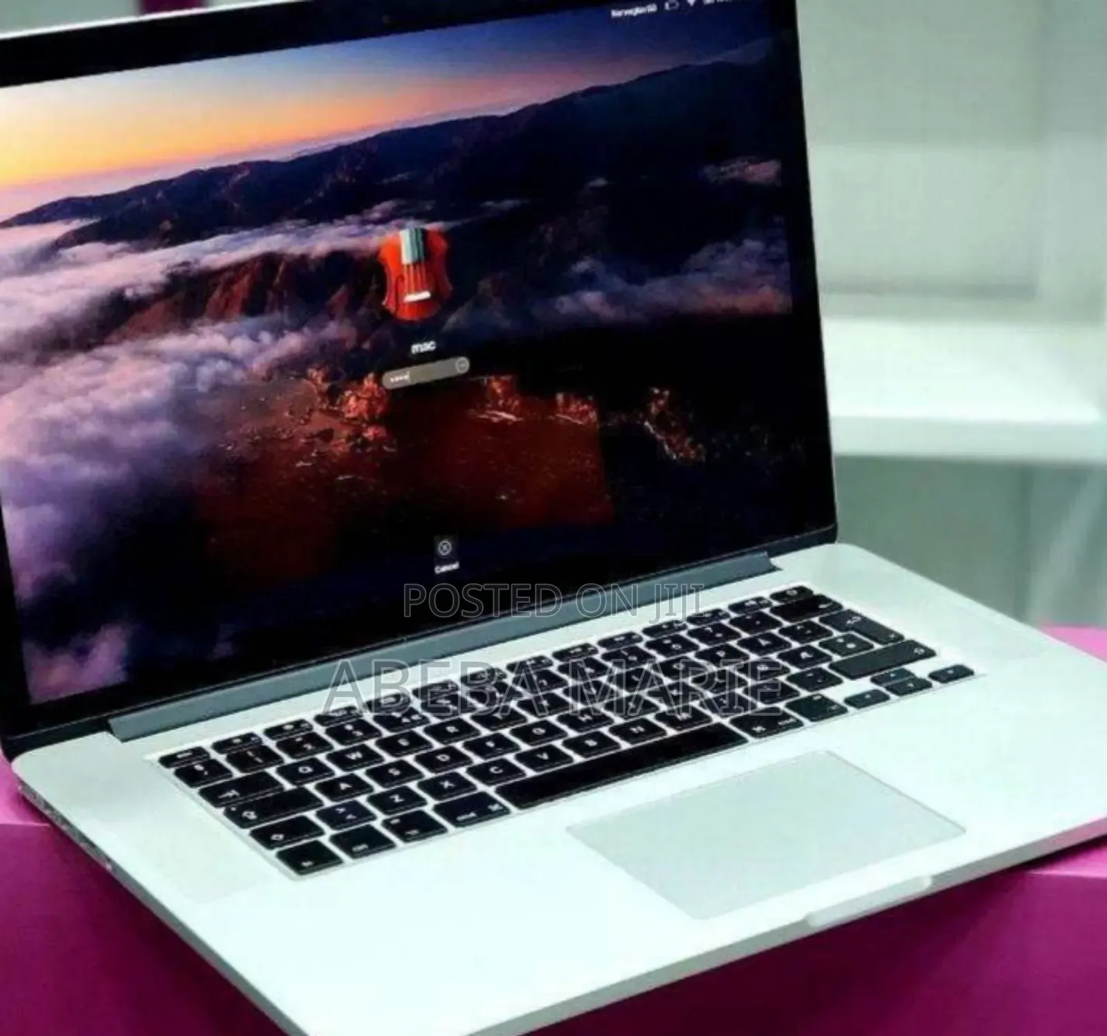 New Laptop Apple MacBook Pro 2015 16GB Intel Core I7 SSD 512GB