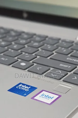New Laptop HP 16GB Intel Core Ultra 7 SSD 1T