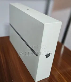 New Apple iPad (2022) 64 GB Black